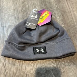 Under Armour Storm/Cold Gear beanie
